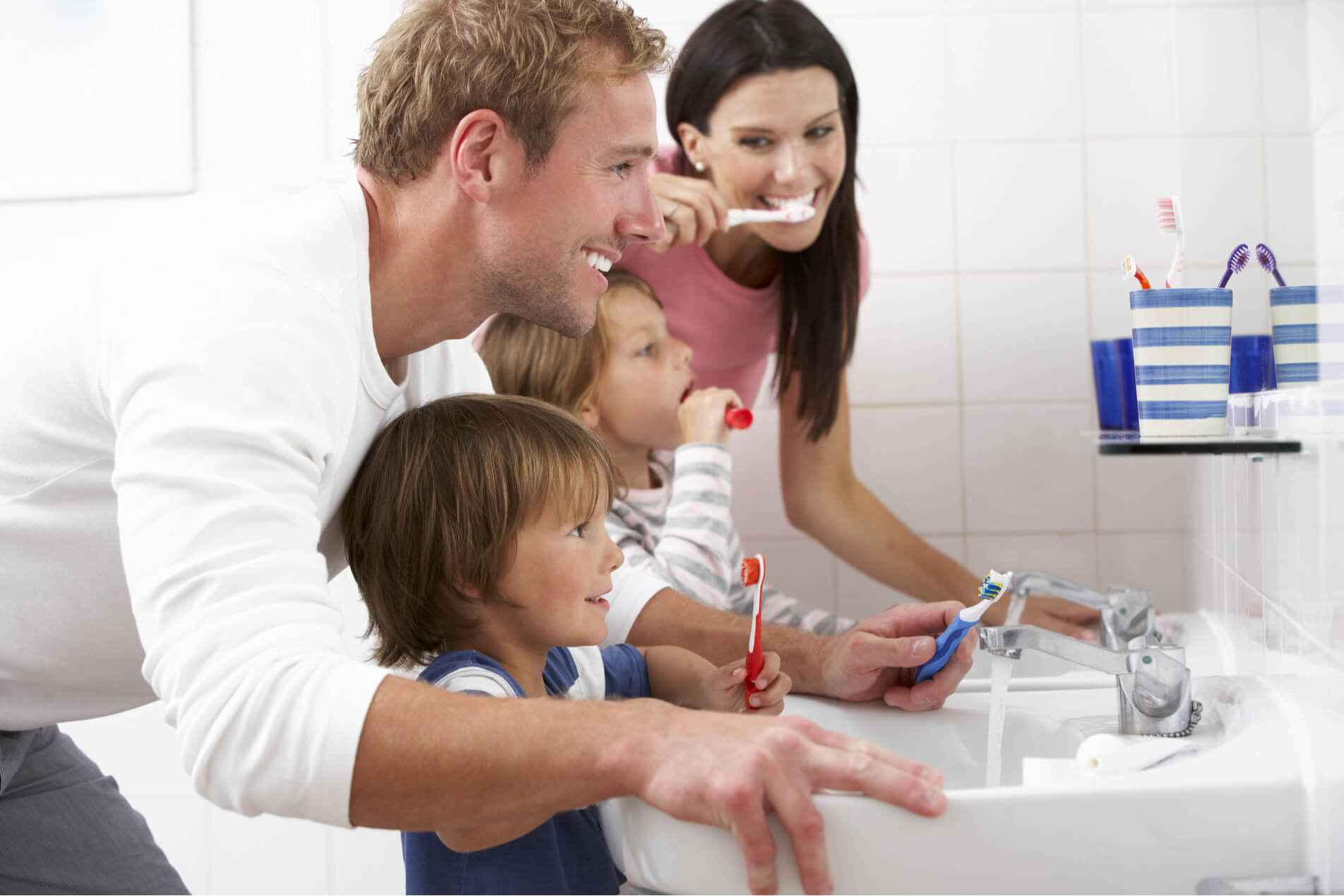 Top tips for brushing your teeth